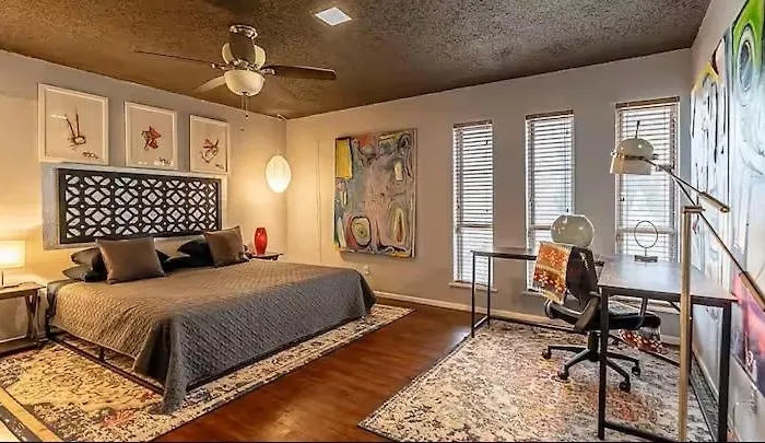 Retreat W Pool, Firepit, Sleeps 8 *