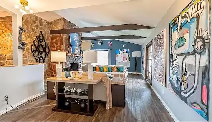 Retreat W Pool, Firepit, Sleeps 8 *